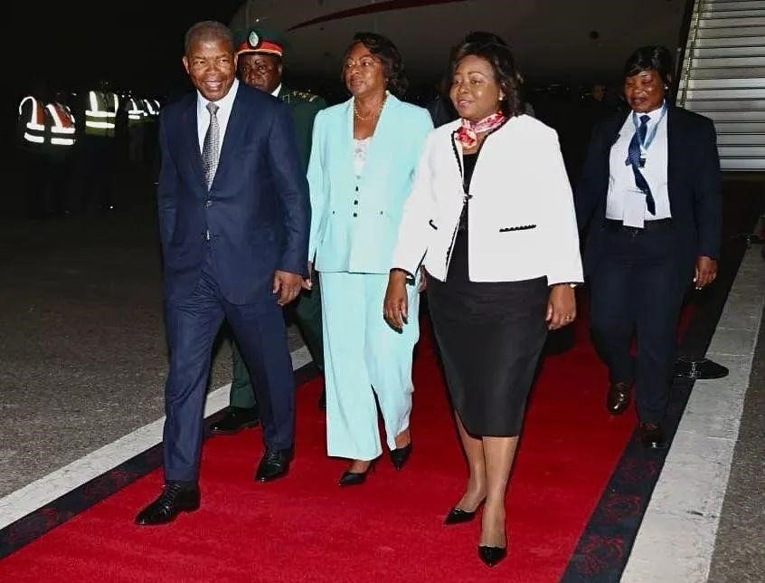 João Lourenço Regressa A Luanda Após Visita De Estado À Argélia Marcada Por 11 Acordos De Cooperação